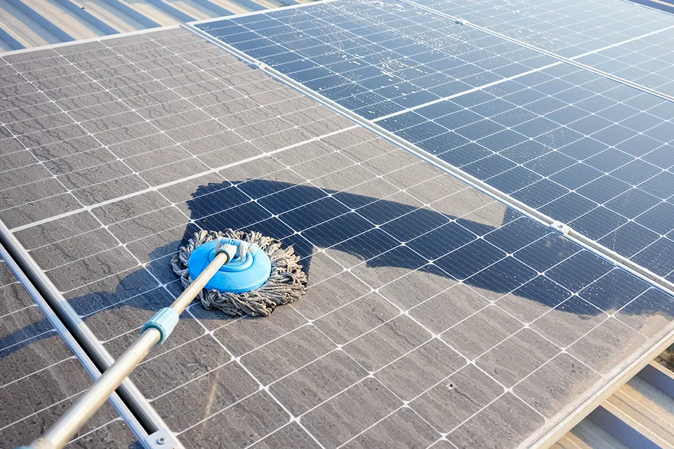 service de nettoyage panneaux solaires à Nîmes